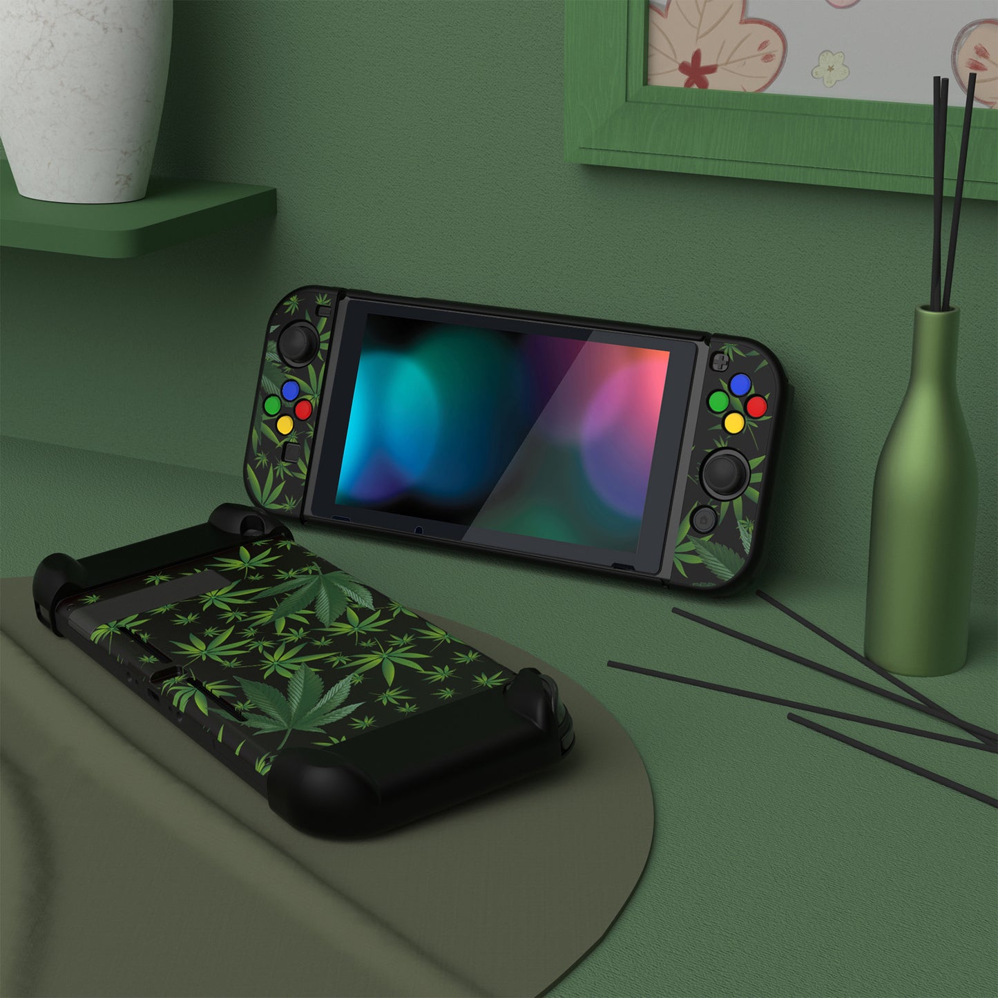 PlayVital カスタマイズ ドッキング可能 ハードシェル保護ケース NS Switch コンソール用【グリーンウィード】