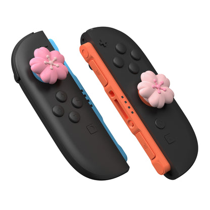 PlayVital Switch 2（2025年新モデル）対応 親指グリップキャップ 4個セット かわいいシリコン製スティックカバー Joycon用 耐久性ある 【桜ピンク花びら】