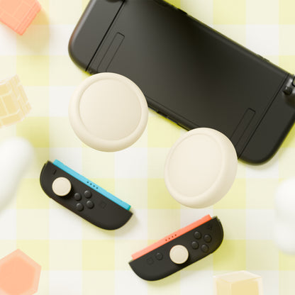 PlayVital 2025年新型Switch 2対応用親指グリップキャップ 4個セットジョイコン対応シリコン素材 快適フィット 滑り止めスティックカバー【アンティークイエロー】