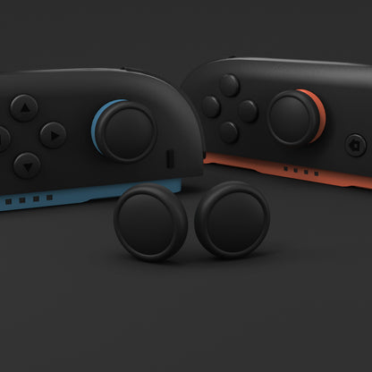 PlayVital 2025年新型Switch 2対応用親指グリップキャップ 4個セットジョイコン対応シリコン素材 快適フィット 滑り止めスティックカバー 【ブラック】
