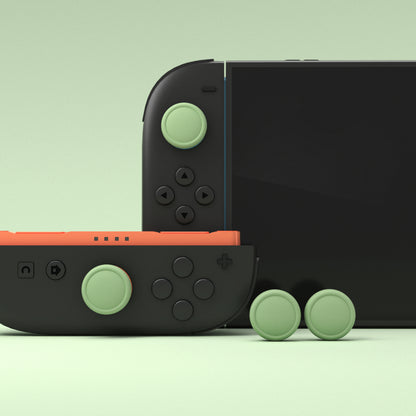 PlayVital 2025年新型Switch 2対応用親指グリップキャップ 4個セットジョイコン対応シリコン素材 快適フィット 滑り止めスティックカバー 【抹茶グリーン】