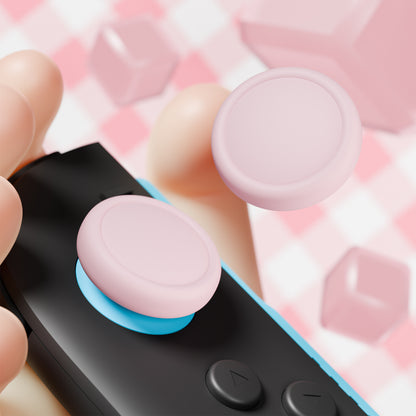 PlayVital 2025年新型Switch 2対応用親指グリップキャップ 4個セットジョイコン対応シリコン素材 快適フィット 滑り止めスティックカバー 【ピンク】