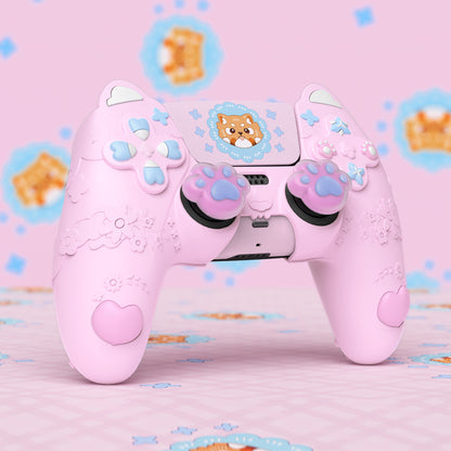 PlayVital かわいい春のレッサーパンダ シリコンカバー（ジョイスティックキャップ＆ステッカー付き）PS5 コントローラー用 – 充電スタンド対応【コットンキャンディピンク】