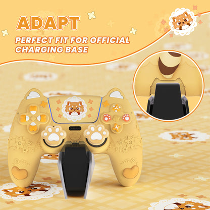 PlayVital かわいい春のレッサーパンダ シリコンカバー（ジョイスティックキャップ＆ステッカー付き）PS5 コントローラー用 – 充電スタンド対応【ウォームイエロー】