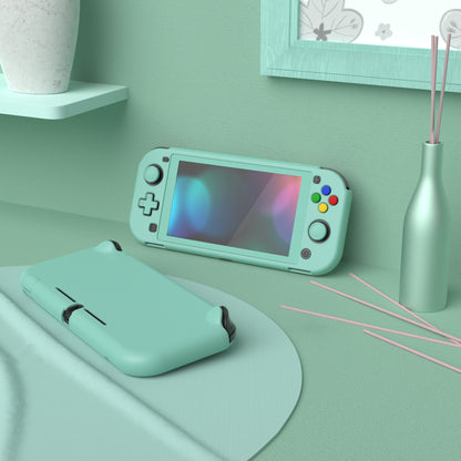 PlayVital ハードシェル保護ケース (スクリーンプロテクター、サムグリップキャップ、ボタンキャップ付き)  Switch Lite 用【ミスティ グリーン】