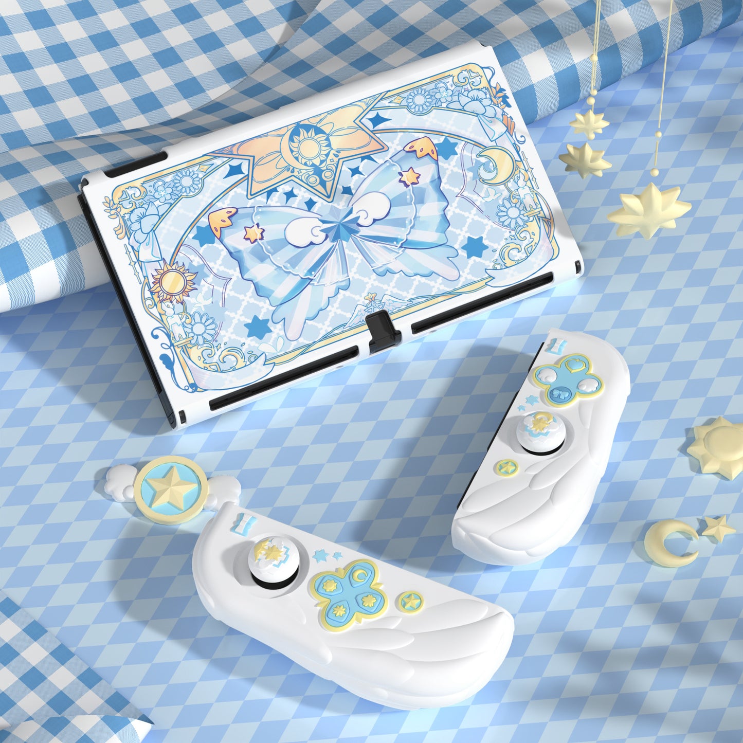 PlayVital 魔法の翼 ドック対応 ハードシェル保護ケース Nintendo Switch OLED 用 サムグリップキャップ＆追加スタンド付き【ホワイト】