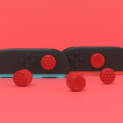 PlayVital QUANTUM Pro 2025年新型Switch 2対応用エルゴノミック親指グリップキャップ 3段階高さ（凸型・凹型）調整対応 エイム精度向上 ダイヤモンドテクスチャ＆クラックボムデザイン【レッド】