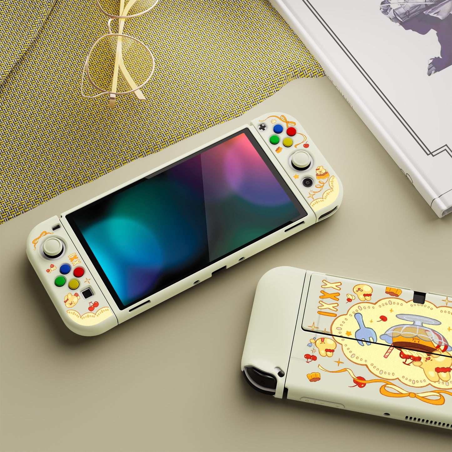 PlayVital ZealProtect ソフト TPU スリム保護ケース 親指グリップキャップと ABXY 方向ボタンキャップ付き Switch 有機el 用【プディングラビット】